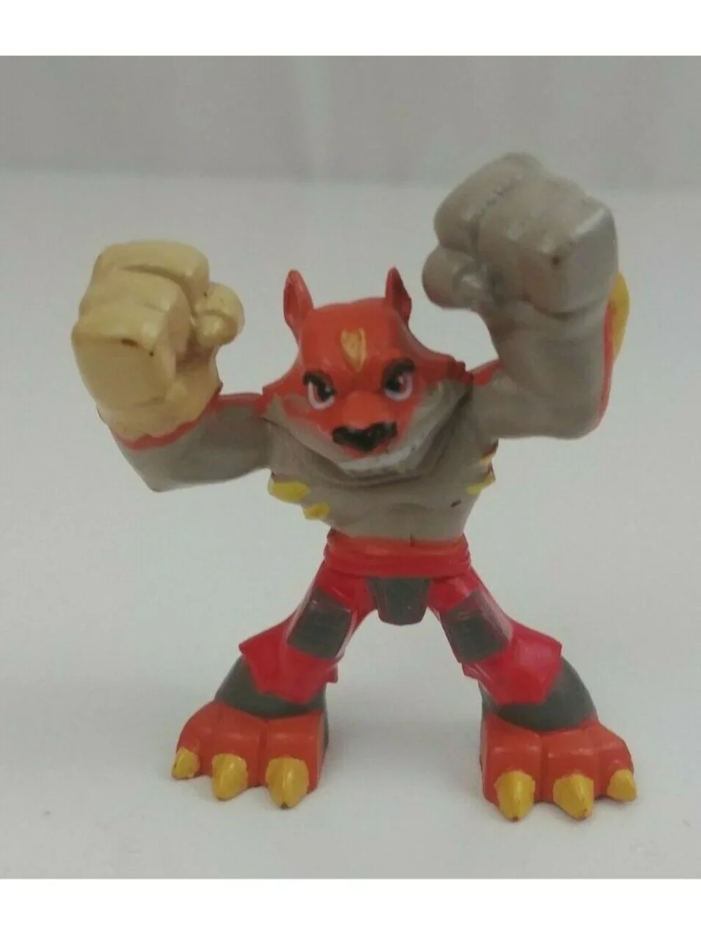 TMNT Teenage Mutant Ninja Turtles Dog Pound Mini Figure 2.25